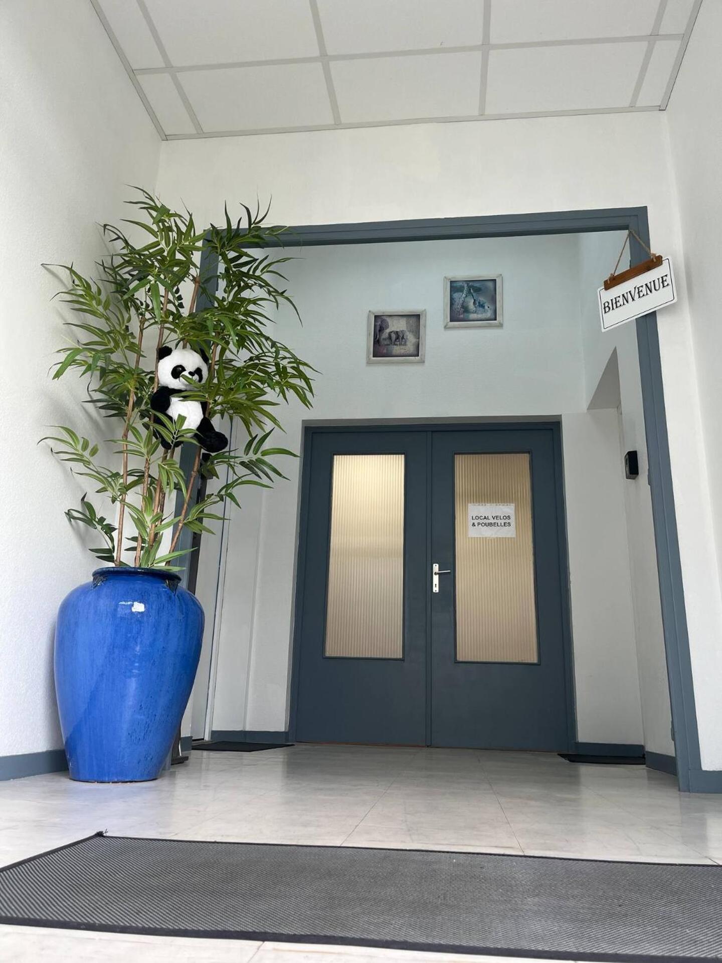Apartment En Centre Montluçon